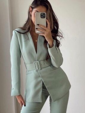 Zara Lapelless Mint Green Belted Blazer Blogger’s Favorite Size S MSRP $128